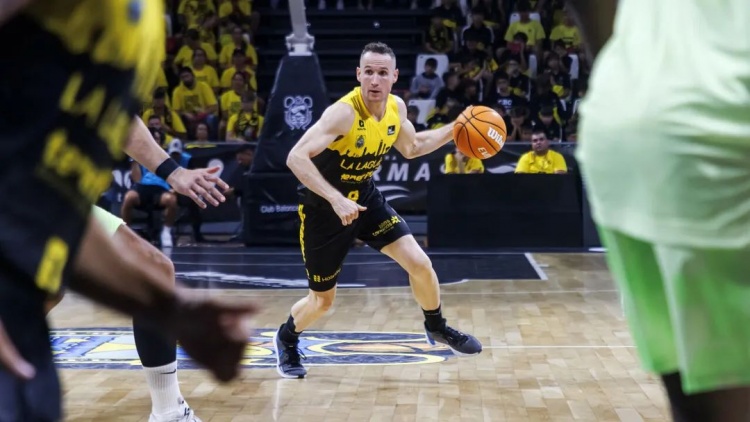  NBA初代老六，42岁进入生涯巅峰？！