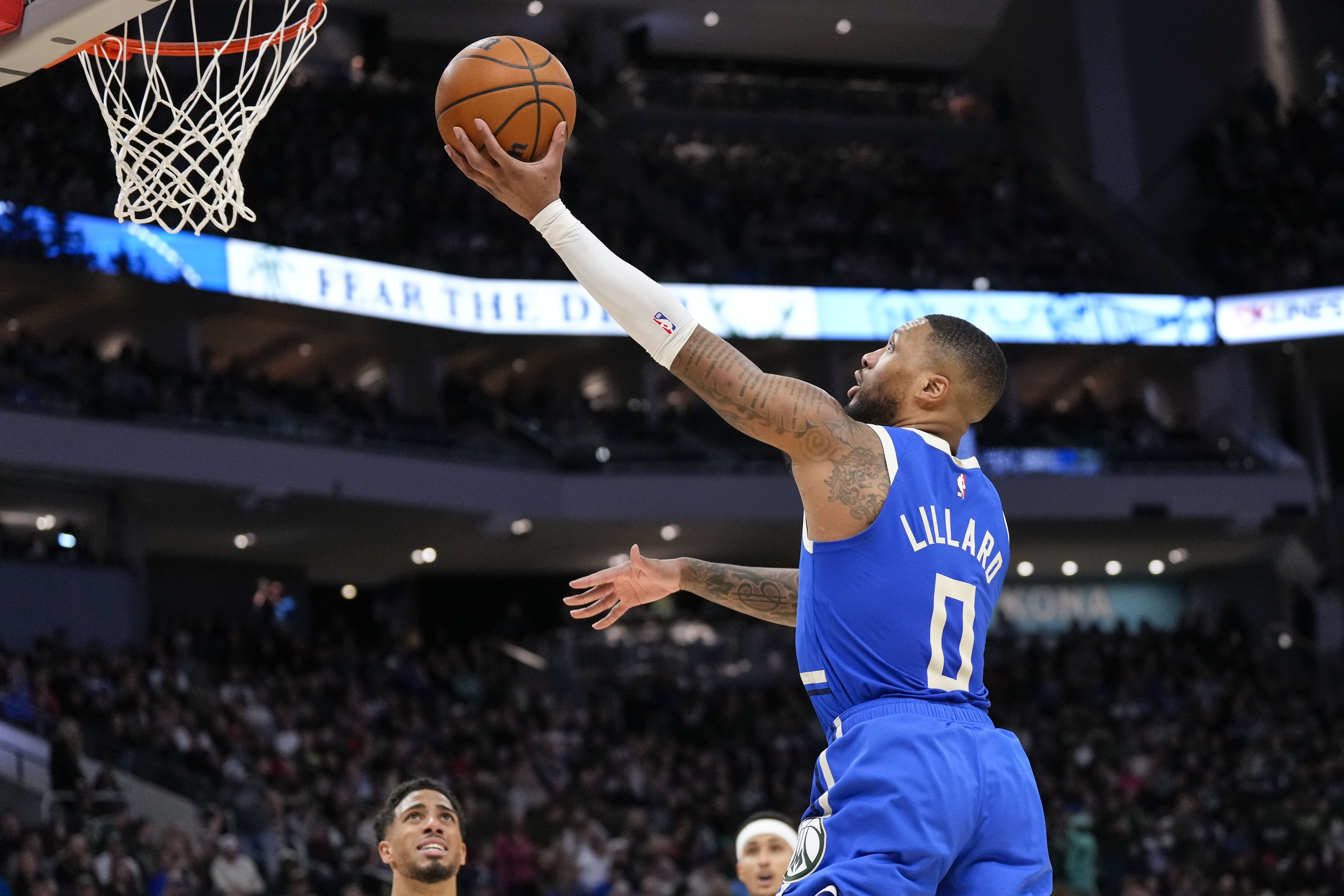 鲍仁君:利拉德&文班&莺歌案例给人感觉NBA球员易血栓 但并非如此